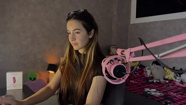 CupSizeGirl online show from 02/17/26, 08:33