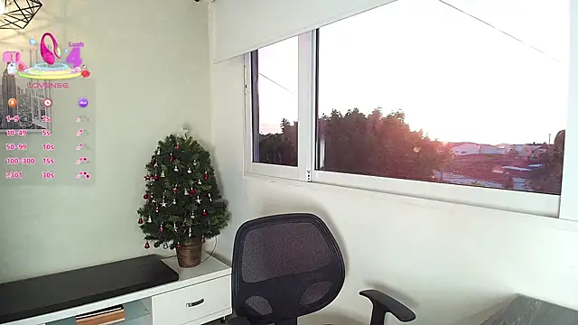  Victoria Collins online show from 11/26/25, 11:11