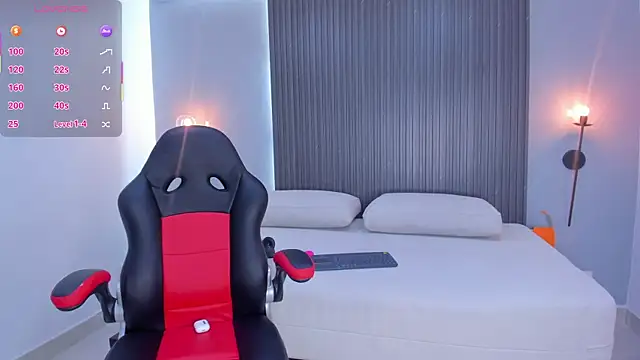 Snapshot of ciara_blake chatting on 10/17/25, 07:49 ciara blake online show from 10/17/25, 07:49