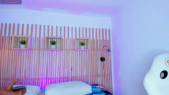 Snapshot of ciara_blake chatting on 03/24/26, 07:41 ciara blake online show from 03/24/26, 07:41