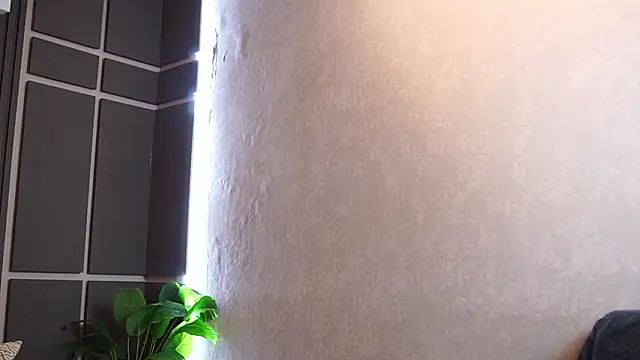 Snapshot of Susan_wall chatting on 03/06/26, 01:40 Susan wall online show from 03/06/26, 01:40