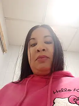 Snapshot of hotCOUPLEPETRA chatting on 03/10/26, 11:26 hotCOUPLEPETRA online show from 03/10/26, 11:26