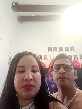 Snapshot of hotCOUPLEPETRA chatting on 03/20/26, 12:15 hotCOUPLEPETRA online show from 03/20/26, 12:15