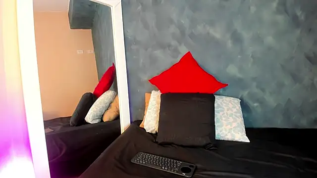 GingerMoon  online show from 11/07/25, 07:03