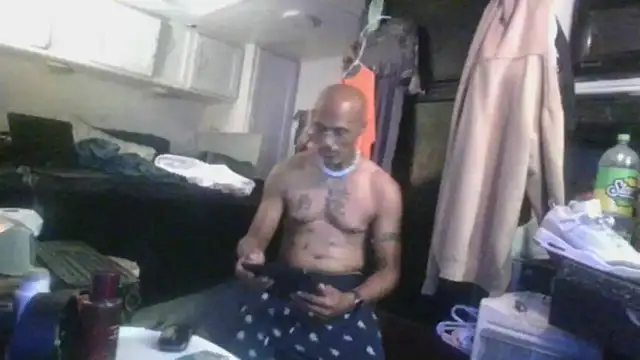 badboy2u2025 online show from 11/17/25, 05:57