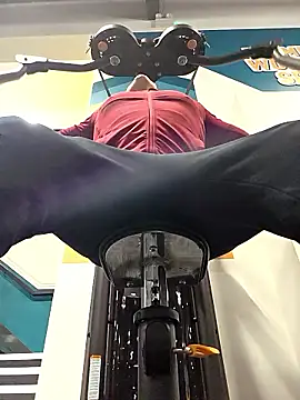 CloudyMuscleBeefy online show from 01/15/26, 12:48