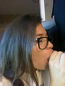 Snapshot of kate_rabittsex chatting on 12/29/24, 10:36 kate rabittsex online show from 12/29/24, 10:36