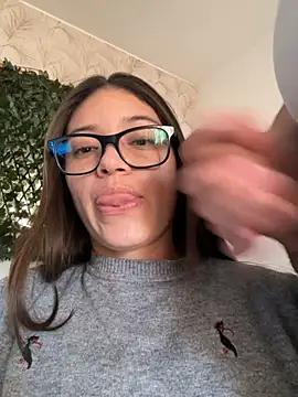 Snapshot of kate_rabittsex chatting on 01/15/25, 03:39 kate rabittsex online show from 01/15/25, 03:39