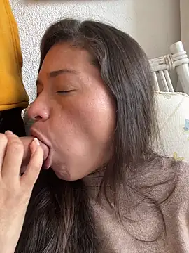 Snapshot of kate_rabittsex chatting on 03/03/26, 10:32 kate rabittsex online show from 03/03/26, 10:32