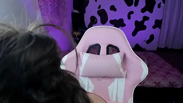 Snapshot of abbie_jensen_ chatting on 09/15/25, 03:50 abbie jensen online show from 09/15/25, 03:50