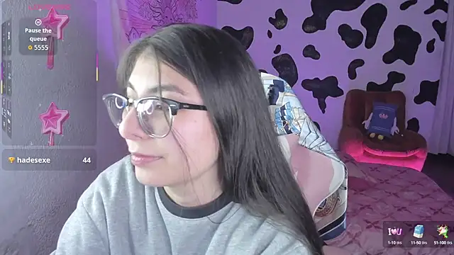 Snapshot of abbie_jensen_ chatting on 09/24/25, 04:27 abbie jensen online show from 09/24/25, 04:27