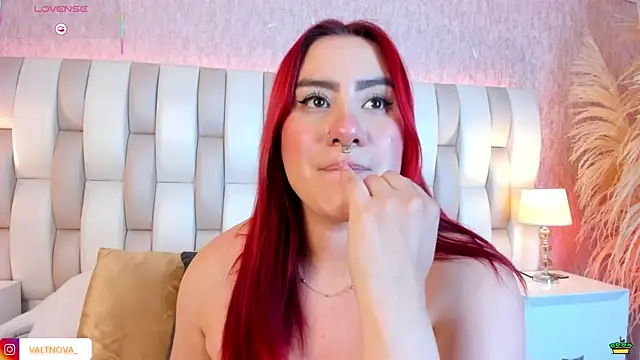 valt  online show from 10/17/25, 08:33