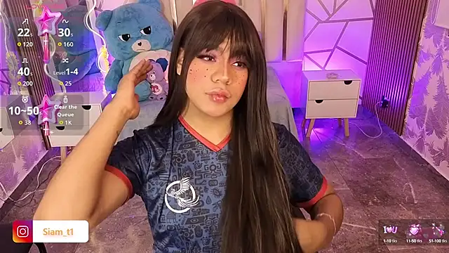 Snapshot of Siiam_tay chatting on 10/17/25, 03:20 Siiam tay online show from 10/17/25, 03:20