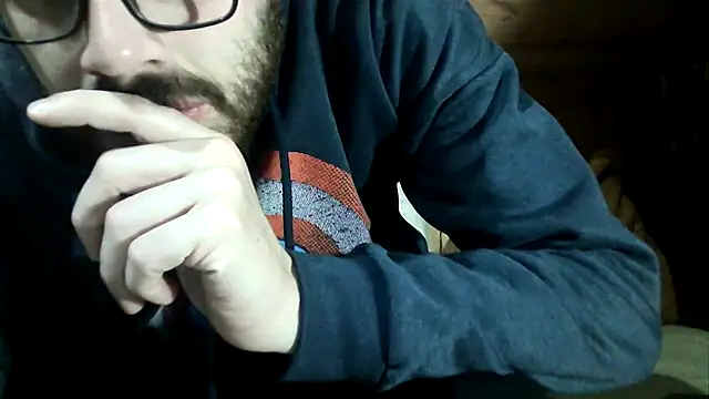 Snapshot of Angelsordemons6 chatting on 02/14/26, 11:23 Angelsordemons6 online show from 02/14/26, 11:23