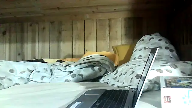 Snapshot of Angelsordemons6 chatting on 02/28/26, 07:48 Angelsordemons6 online show from 02/28/26, 07:48