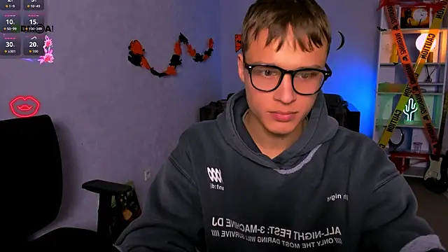 Snapshot of jeren_smile chatting on 10/21/25, 07:36 jeren smile online show from 10/21/25, 07:36