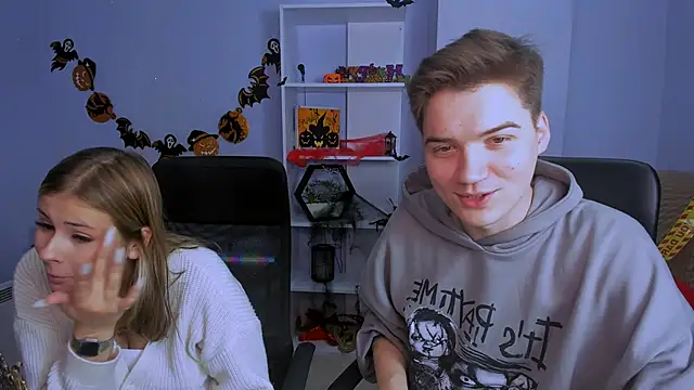 Snapshot of jeren_smile chatting on 10/23/25, 07:34 jeren smile online show from 10/23/25, 07:34