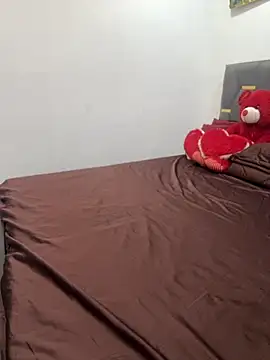 Snapshot of Scarlett_1819 chatting on 09/30/25, 02:55 Scarlett 1819 online show from 09/30/25, 02:55