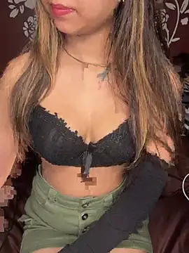 Scarlett 1819 online show from 02/19/26, 05:42