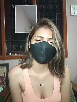 Snapshot of Isha_Sax chatting on 12/17/25, 07:20 Isha Sax online show from 12/17/25, 07:20