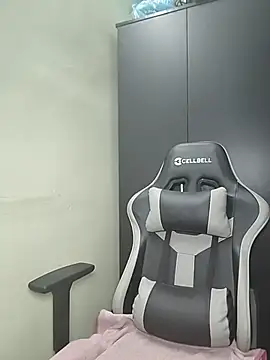 Snapshot of Isha_Sax chatting on 02/03/26, 12:54 Isha Sax online show from 02/03/26, 12:54