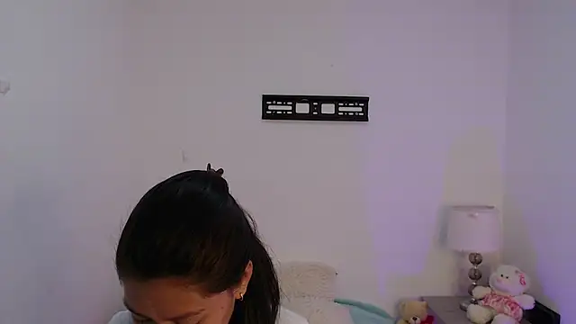 renataj online show from 11/20/25, 07:02