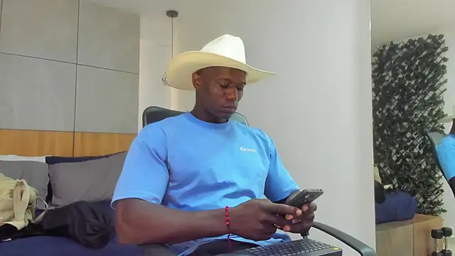 Snapshot of MarcusBlack_ chatting on 05/05/26, 11:29 MarcusBlack online show from 05/05/26, 11:29