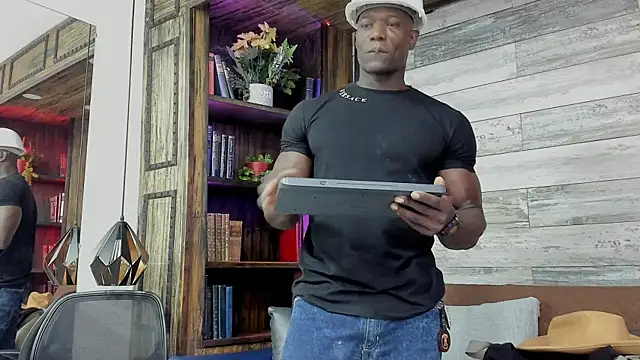 MarcusBlack  online show from 08/05/26, 11:46