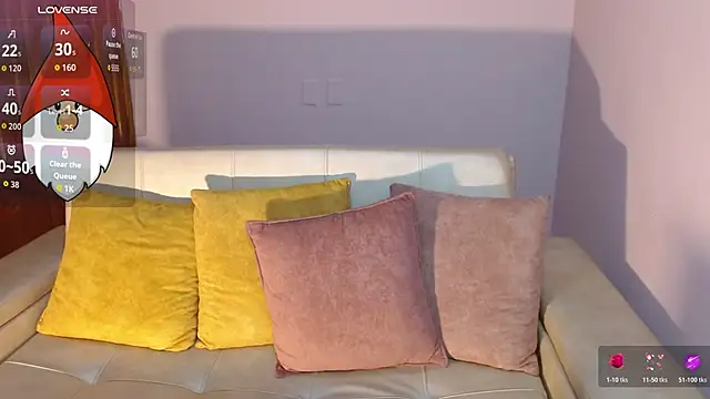 Snapshot of alesiamoore chatting on 12/03/25, 03:43 alesiamoore online show from 12/03/25, 03:43