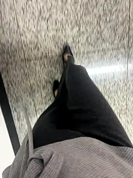 Snapshot of xiaoyuan01 chatting on 11/04/25, 03:38 xiaoyuan01 online show from 11/04/25, 03:38