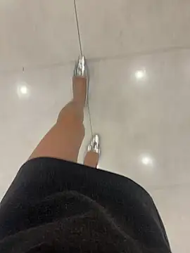 xiaoyuan01 online show from 05/02/26, 03:55