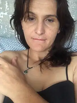 NikaSwan2831 online show from 10/08/25, 09:18