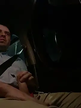 uto857 online show from 12/14/25, 01:33