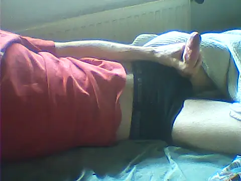 Snapshot of rimbaud77 chatting on 10/21/25, 09:10 rimbaud77 online show from 10/21/25, 09:10