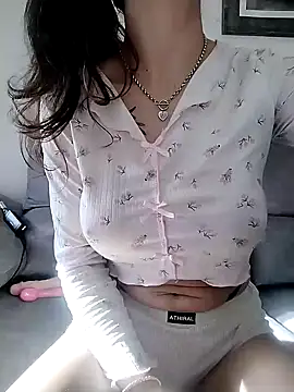 agustinalatina online show from 03/11/26, 08:42