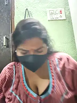 Liyaa 24 online show from 02/22/26, 04:05