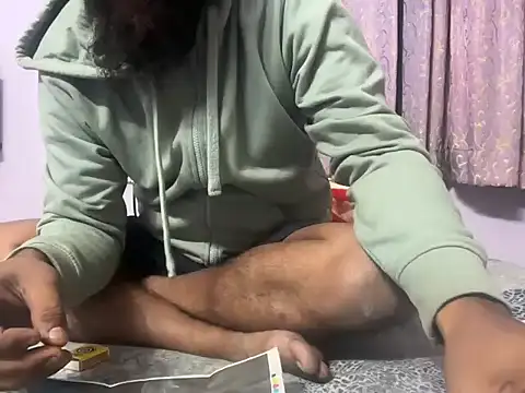 Matt6102 online show from 11/30/25, 05:06