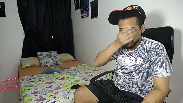 Snapshot of morbo_total69 chatting on 10/17/25, 09:17 morbo total69 online show from 10/17/25, 09:17