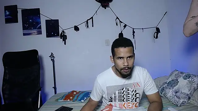 Snapshot of morbo_total69 chatting on 10/20/25, 10:21 morbo total69 online show from 10/20/25, 10:21