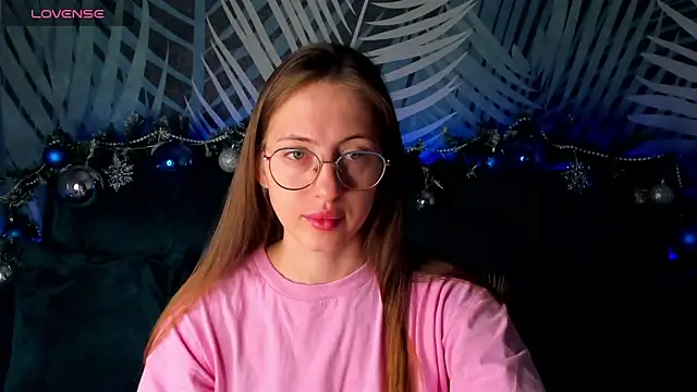 ChristyCrayme online show from 12/18/25, 10:05