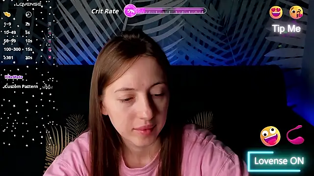 Snapshot of ChristyCrayme chatting on 03/10/26, 10:15 ChristyCrayme online show from 03/10/26, 10:15