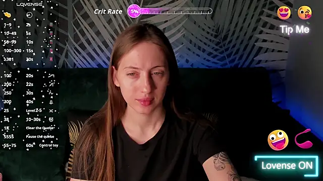 Snapshot of ChristyCrayme chatting on 04/13/26, 10:15 ChristyCrayme online show from 04/13/26, 10:15