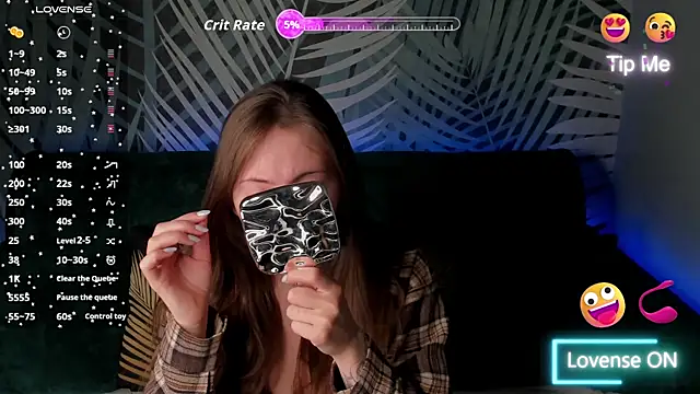 Snapshot of ChristyCrayme chatting on 04/14/26, 10:05 ChristyCrayme online show from 04/14/26, 10:05