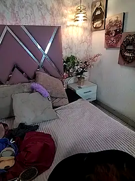 Snapshot of Dolce_pearl chatting on 04/11/26, 02:05 Dolce pearl online show from 04/11/26, 02:05