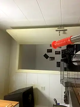 Snapshot of Hui521 chatting on 10/12/25, 03:44 Hui521 online show from 10/12/25, 03:44