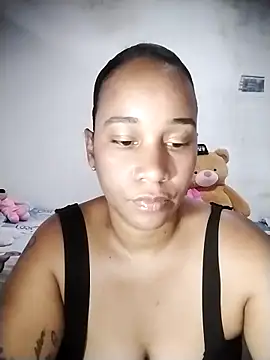 Snapshot of EbonyHorrny chatting on 10/06/25, 04:15 EbonyHorrny online show from 10/06/25, 04:15