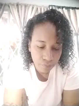 Snapshot of EbonyHorrny chatting on 11/20/25, 02:06 EbonyHorrny online show from 11/20/25, 02:06