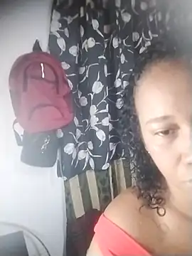 Snapshot of EbonyHorrny chatting on 11/21/25, 12:26 EbonyHorrny online show from 11/21/25, 12:26