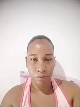 Snapshot of EbonyHorrny chatting on 12/21/25, 02:02 EbonyHorrny online show from 12/21/25, 02:02