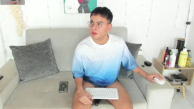 Young Ben online show from 06/06/26, 07:40
